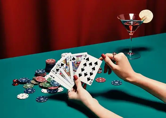 aroulette App မှတဆင့် မြန်မာ ကစားသမား Live Casino ကစားနေသောပုံ